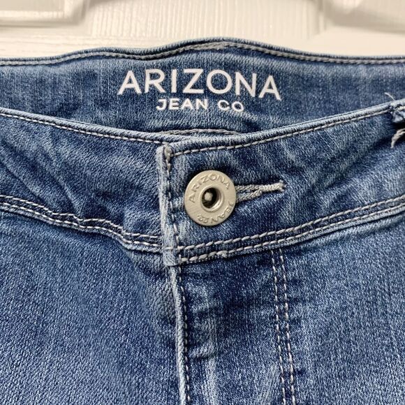 Arizona Jean Company Blue Jeans with Sparkly Sequins Leopard Patches Plus 18.5 - Picture 3 of 8